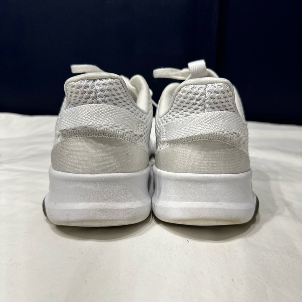 Adidas White Cloudfoam Sneaker EUC streetwear style preppy classic mesh satin - Picture 3 of 9